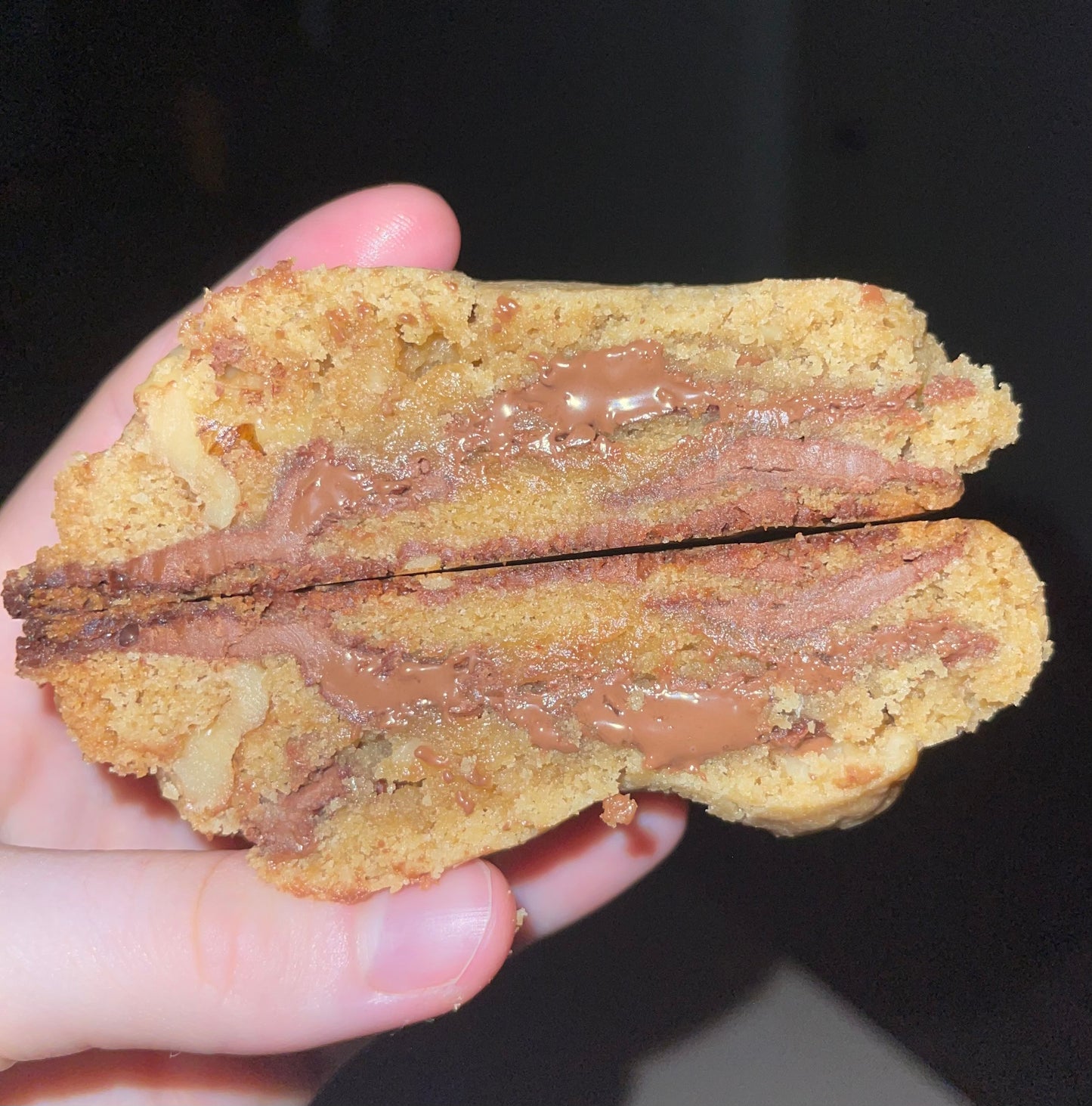 Choc Nut Cookie